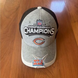 Chicago Bears Vintage NFL Conference Champions Gray and Black Cap